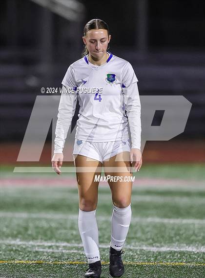 Thumbnail 2 in Mountain View @ Gig Harbor (WIAA 3A Section Playoffs) photogallery.
