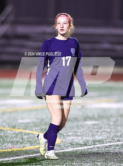 Thumbnail 1 in Mountain View @ Gig Harbor (WIAA 3A Section Playoffs) photogallery.