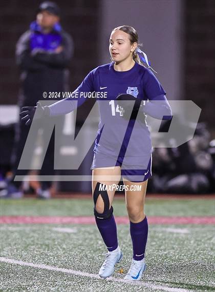 Thumbnail 3 in Mountain View @ Gig Harbor (WIAA 3A Section Playoffs) photogallery.