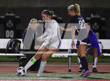 Thumbnail 3 in Mountain View @ Gig Harbor (WIAA 3A Section Playoffs) photogallery.
