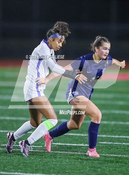 Thumbnail 1 in Mountain View @ Gig Harbor (WIAA 3A Section Playoffs) photogallery.