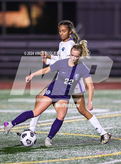 Thumbnail 1 in Mountain View @ Gig Harbor (WIAA 3A Section Playoffs) photogallery.