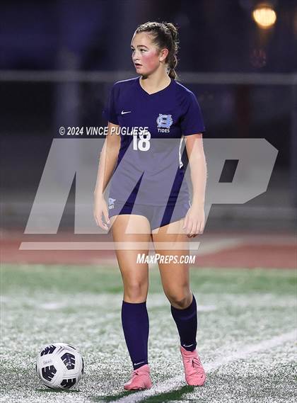Thumbnail 1 in Mountain View @ Gig Harbor (WIAA 3A Section Playoffs) photogallery.