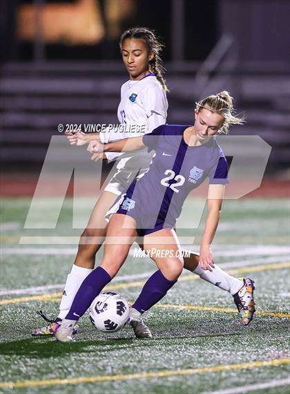 Thumbnail 2 in Mountain View @ Gig Harbor (WIAA 3A Section Playoffs) photogallery.