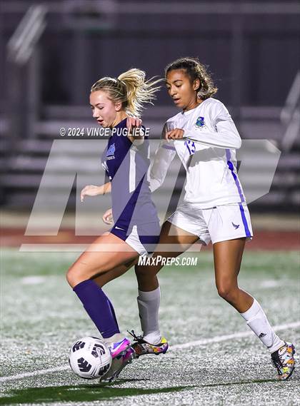 Thumbnail 3 in Mountain View @ Gig Harbor (WIAA 3A Section Playoffs) photogallery.