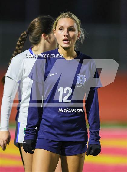 Thumbnail 1 in Mountain View @ Gig Harbor (WIAA 3A Section Playoffs) photogallery.