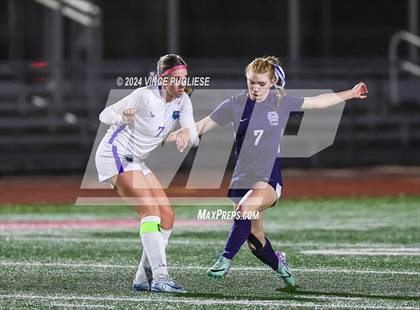 Thumbnail 3 in Mountain View @ Gig Harbor (WIAA 3A Section Playoffs) photogallery.