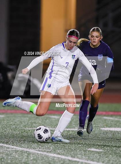 Thumbnail 3 in Mountain View @ Gig Harbor (WIAA 3A Section Playoffs) photogallery.