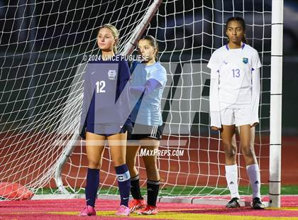 Thumbnail 3 in Mountain View @ Gig Harbor (WIAA 3A Section Playoffs) photogallery.