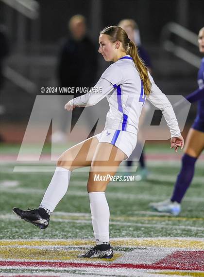 Thumbnail 3 in Mountain View @ Gig Harbor (WIAA 3A Section Playoffs) photogallery.