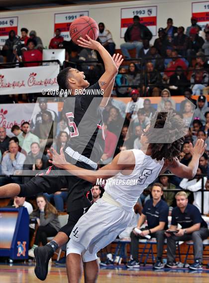 Thumbnail 2 in Oldsmar Christian vs. La Lumiere (Chick-Fil-A Classic) photogallery.