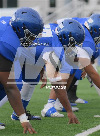 Thumbnail 2 in Shenendehowa @ Albany photogallery.