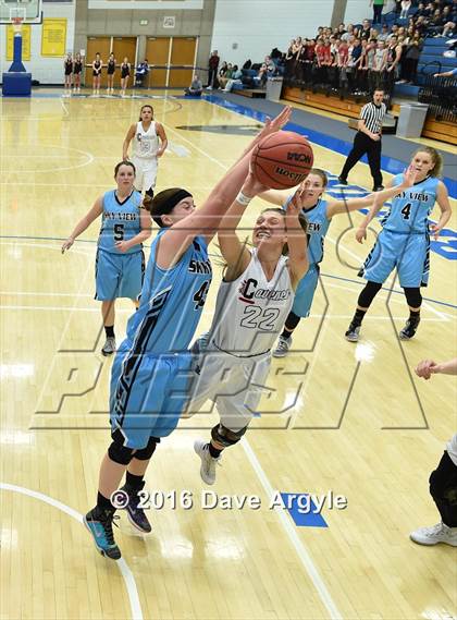 Thumbnail 3 in Sky View vs. American Fork (UHSAA 5A Semifinal) photogallery.
