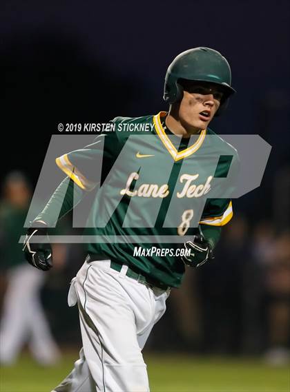 Thumbnail 2 in Lane Tech vs Glenbrook South (IHSA Sectional Semifinal) photogallery.