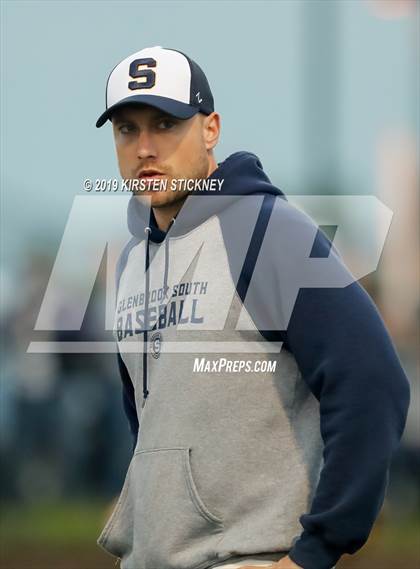 Thumbnail 2 in Lane Tech vs Glenbrook South (IHSA Sectional Semifinal) photogallery.