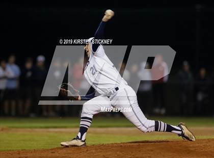 Thumbnail 2 in Lane Tech vs Glenbrook South (IHSA Sectional Semifinal) photogallery.