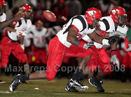 Thumbnail 3 in North Shore vs. Hightower (Texas 5A D1 Area Playoff) photogallery.