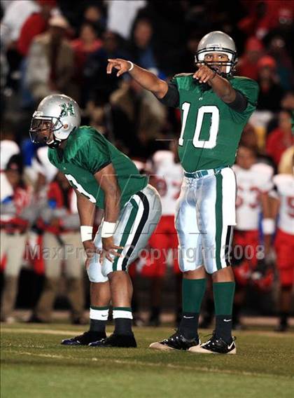 Thumbnail 3 in North Shore vs. Hightower (Texas 5A D1 Area Playoff) photogallery.