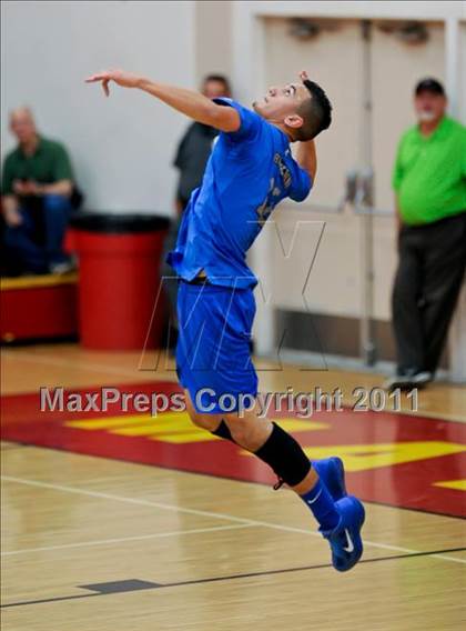 Thumbnail 1 in Rocklin vs. Jesuit (CIF SJS D1 Final) photogallery.