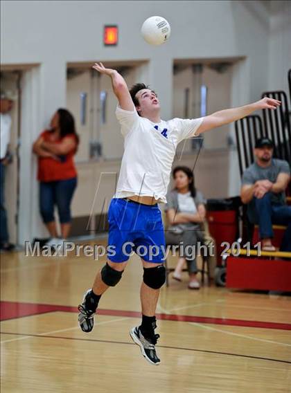 Thumbnail 3 in Rocklin vs. Jesuit (CIF SJS D1 Final) photogallery.