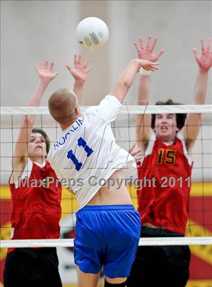 Thumbnail 2 in Rocklin vs. Jesuit (CIF SJS D1 Final) photogallery.