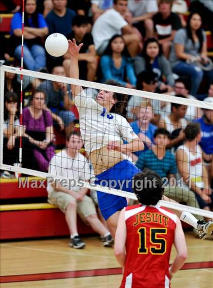 Thumbnail 1 in Rocklin vs. Jesuit (CIF SJS D1 Final) photogallery.