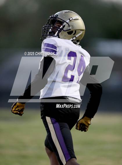 Thumbnail 3 in Sabino @ Sahuaro photogallery.