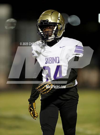 Thumbnail 2 in Sabino @ Sahuaro photogallery.