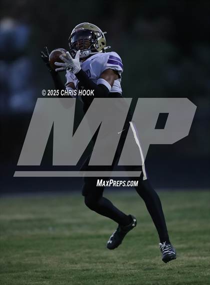 Thumbnail 3 in Sabino @ Sahuaro photogallery.