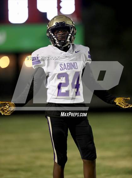 Thumbnail 2 in Sabino @ Sahuaro photogallery.