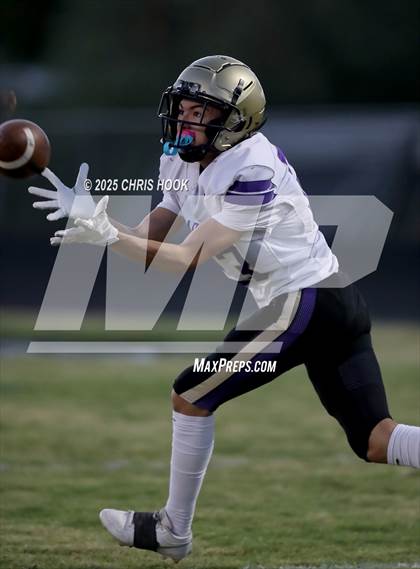 Thumbnail 3 in Sabino @ Sahuaro photogallery.