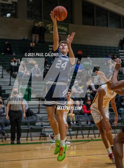 Thumbnail 3 in Gonzaga Prep vs. O'Dea (Hardwood Invite 1st Round) photogallery.