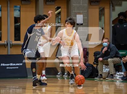Thumbnail 2 in Gonzaga Prep vs. O'Dea (Hardwood Invite 1st Round) photogallery.