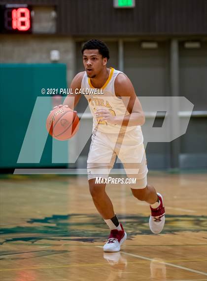 Thumbnail 2 in Gonzaga Prep vs. O'Dea (Hardwood Invite 1st Round) photogallery.