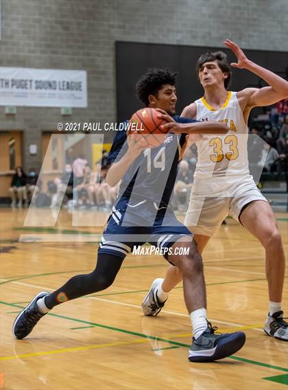 Thumbnail 1 in Gonzaga Prep vs. O'Dea (Hardwood Invite 1st Round) photogallery.