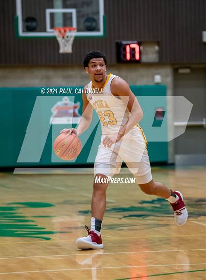 Thumbnail 2 in Gonzaga Prep vs. O'Dea (Hardwood Invite 1st Round) photogallery.