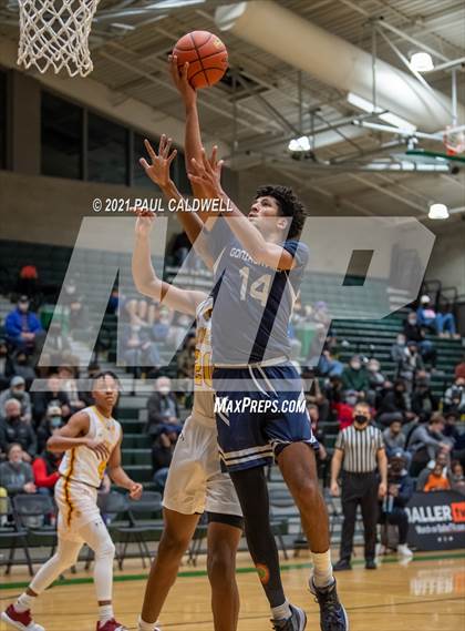 Thumbnail 1 in Gonzaga Prep vs. O'Dea (Hardwood Invite 1st Round) photogallery.