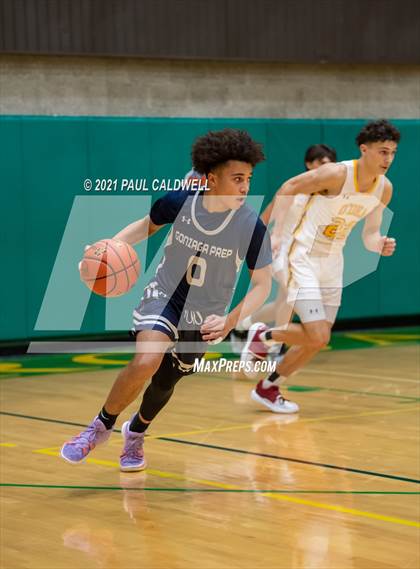 Thumbnail 1 in Gonzaga Prep vs. O'Dea (Hardwood Invite 1st Round) photogallery.