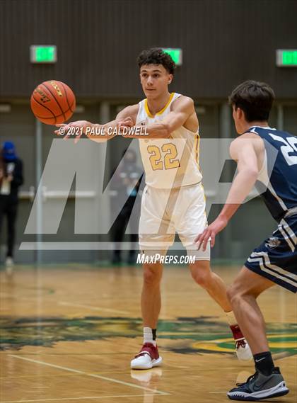 Thumbnail 2 in Gonzaga Prep vs. O'Dea (Hardwood Invite 1st Round) photogallery.