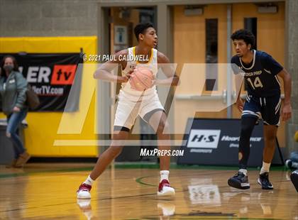 Thumbnail 1 in Gonzaga Prep vs. O'Dea (Hardwood Invite 1st Round) photogallery.