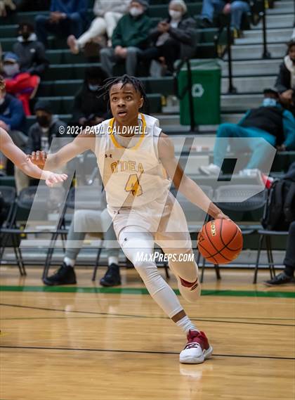 Thumbnail 1 in Gonzaga Prep vs. O'Dea (Hardwood Invite 1st Round) photogallery.