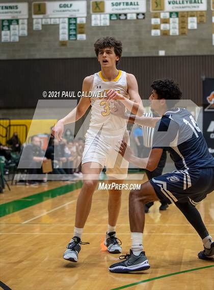 Thumbnail 3 in Gonzaga Prep vs. O'Dea (Hardwood Invite 1st Round) photogallery.