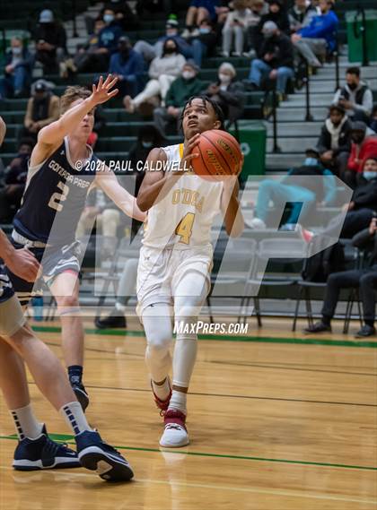 Thumbnail 2 in Gonzaga Prep vs. O'Dea (Hardwood Invite 1st Round) photogallery.