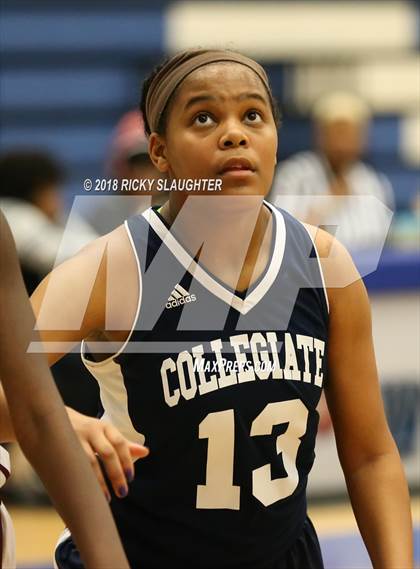 Thumbnail 2 in Sumner vs. Collegiate Medicine & Bioscience photogallery.