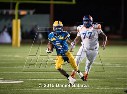 Thumbnail 2 in Northwestern vs. Hialeah-Miami Lakes photogallery.