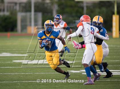 Thumbnail 3 in Northwestern vs. Hialeah-Miami Lakes photogallery.