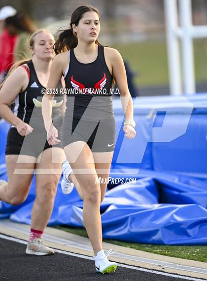 Thumbnail 2 in Hamilton Southeastern Triangular Invite (1600 Meter)  photogallery.