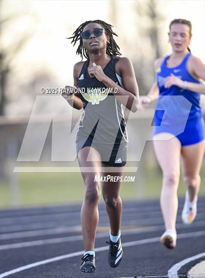 Thumbnail 2 in Hamilton Southeastern Triangular Invite (1600 Meter)  photogallery.