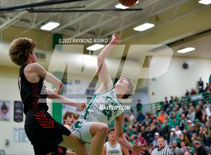 Thumbnail 3 in Wapahani @ Yorktown photogallery.