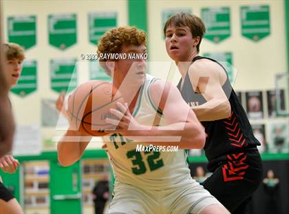 Thumbnail 3 in Wapahani @ Yorktown photogallery.
